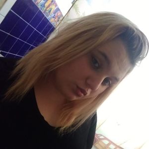 Meet your Posher, Elissa